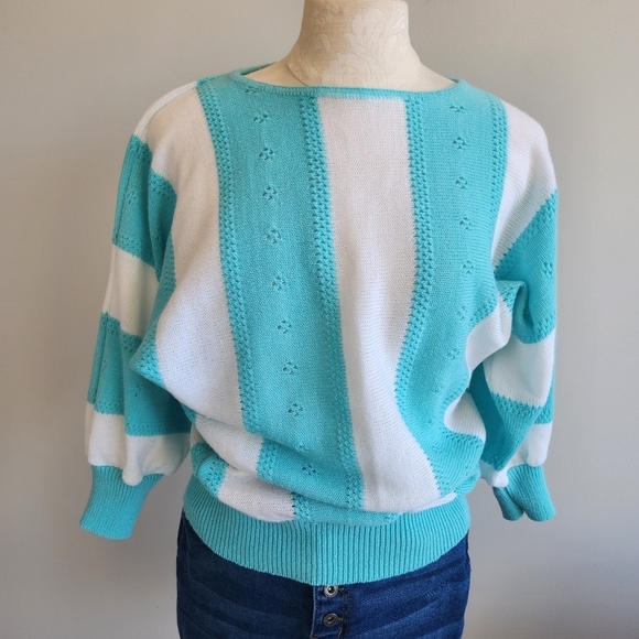 80s Vintage SEARS Teal and White Women's Knit Top 3/4 Length Sleeve Sweater - Picture 3 of 12